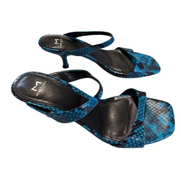 Marc Fisher Women’s Snake Print Blue Kitten Heels Sandals Shoes Sz 7M - Picture 4 of 8